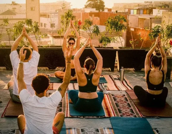 🧘‍♂️ Top 5 Yoga Poses for Surfers – Improve Balance & Flexibility